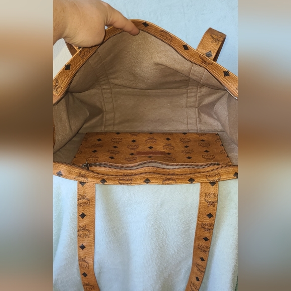 Vintage MCM Cognac Leather Tote Bag - Picture 11 of 13